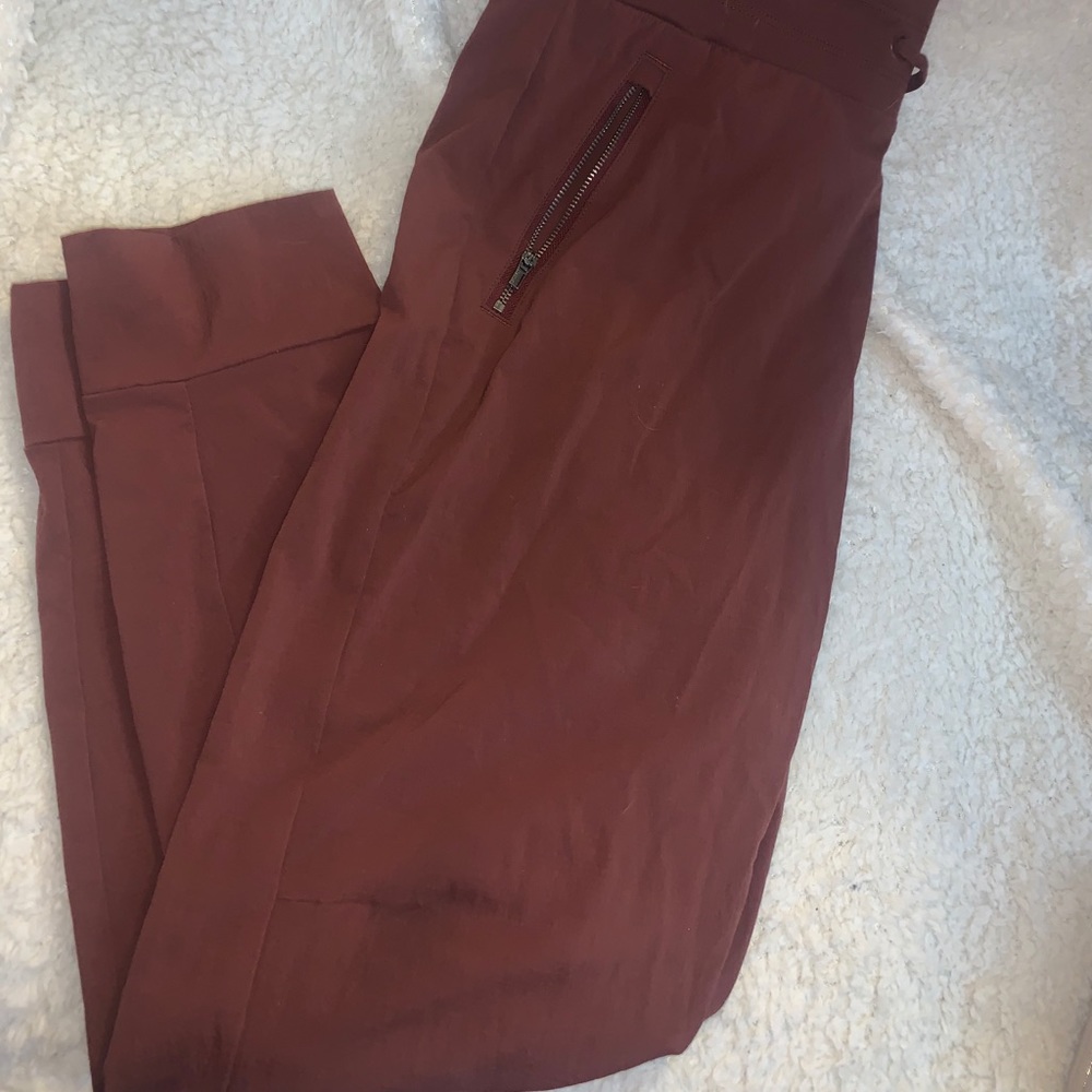 Athleta Trekkie North Joggers
